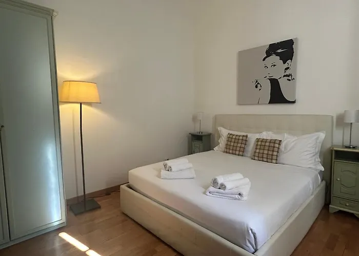 San Vitale 18 By Ghor דירה רומא